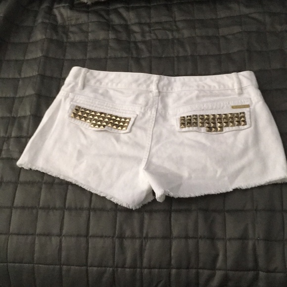 Michael Kors White Jean Shorts (size 2) - Picture 3 of 3